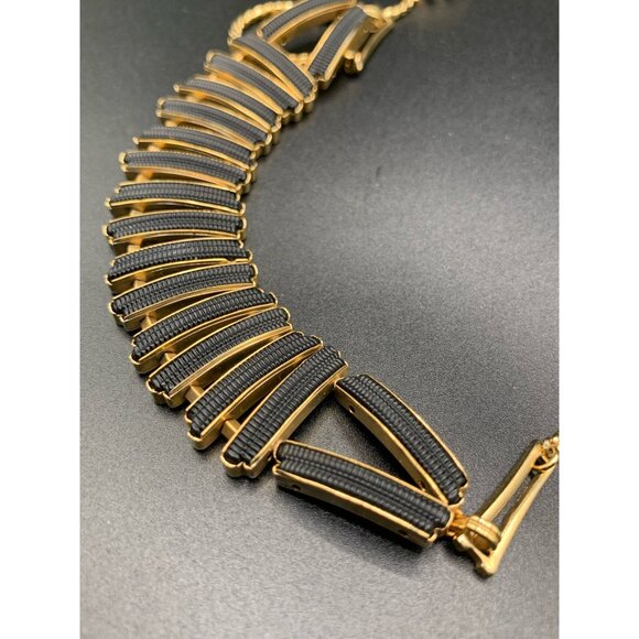 Vintage Retro Black and Gold Choker Collar Necklace Unusual Statement Jewelry - Picture 7 of 7